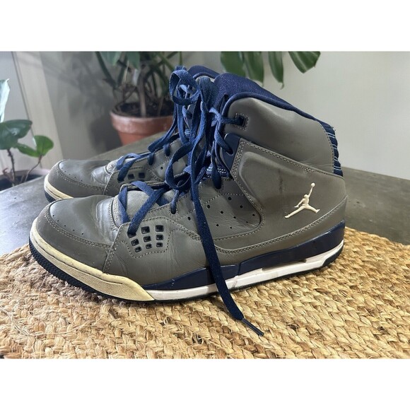 Nike Air Jordan 538698-016 Size 11.5 Men’s Shoes Gray and Blue main image 5
